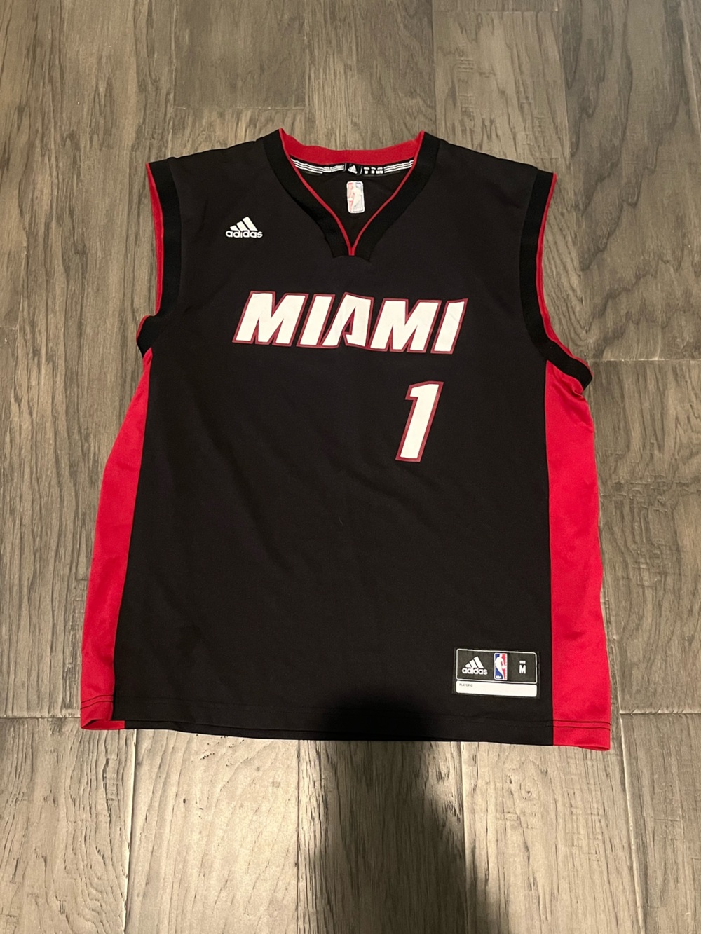 Miami heat jersey Medium